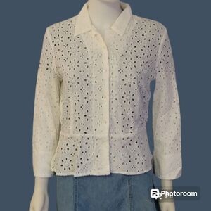 jones NEW YORK White Eyelet Peplum  Peekaboo Coquette Cover-up Shacket